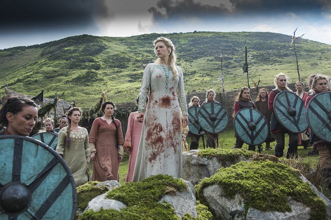 Vikingovia - Season 4 - Kráľ z Nórska - Z filmu - Katheryn Winnick