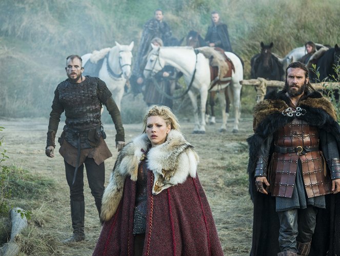 Vikings - Momento de decisão - Do filme - Gustaf Skarsgård, Katheryn Winnick, Clive Standen