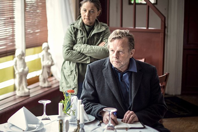 Mankells Wallander - Season 3 - Abschied - Filmfotos - Linda Ritzén, Krister Henriksson