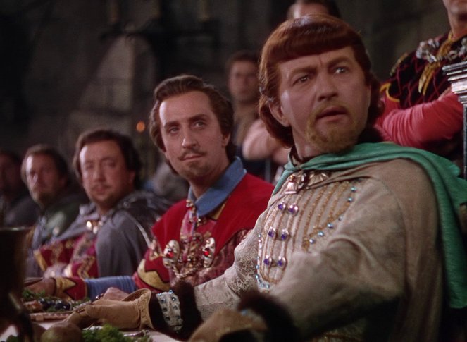 Robin Hood kalandjai - Filmfotók - Basil Rathbone, Claude Rains