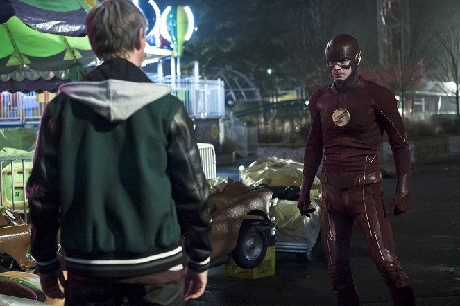 The Flash - Back to Normal - Van film - Grant Gustin