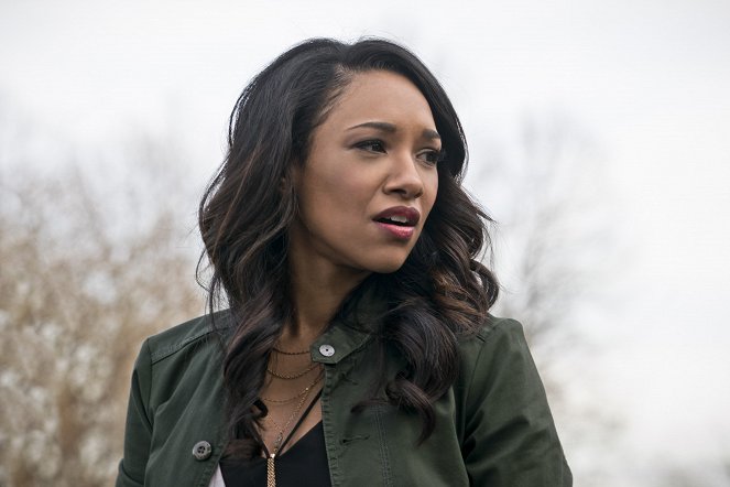The Flash - Back to Normal - Photos - Candice Patton