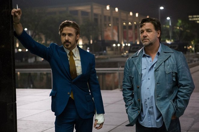 Rendes fickók - Filmfotók - Ryan Gosling, Russell Crowe