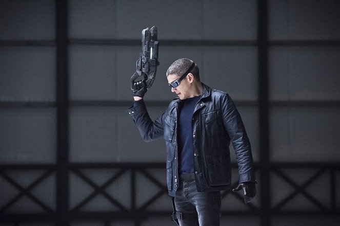 Legends of Tomorrow - Last Refuge - Photos - Wentworth Miller