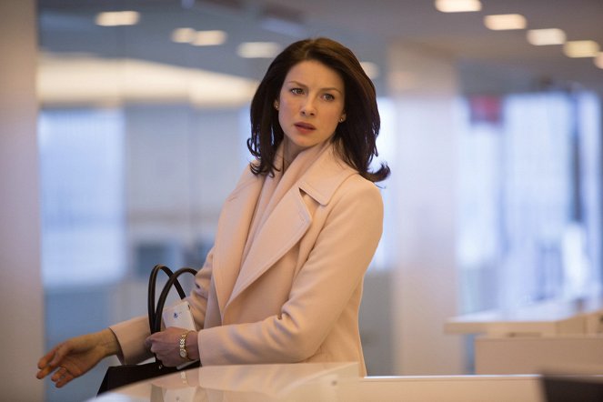 Hra peňazí - Z filmu - Caitríona Balfe