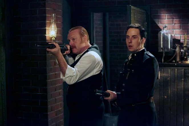 Detektyw Murdoch - Murdoch w pułapce - Z filmu - Thomas Craig, Jonny Harris