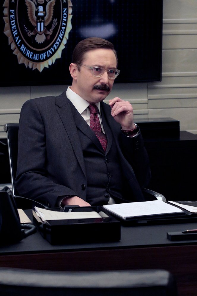 Punto ciego - Season 1 - Quédate donde estás - De la película - John Hodgman