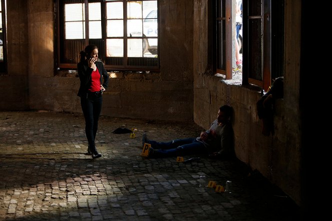 The Blacklist - Season 2 - Lordi Baltimore - Kuvat elokuvasta - Megan Boone