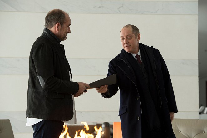 The Blacklist - Das Projekt "Ewiges Leben" (Nr. 97) - Filmfotos - James Spader