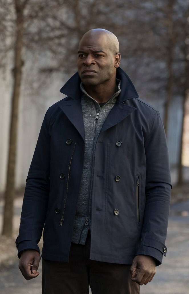 The Blacklist - Season 2 - Vanessa Cruz (N.° 117) - De la película - Hisham Tawfiq