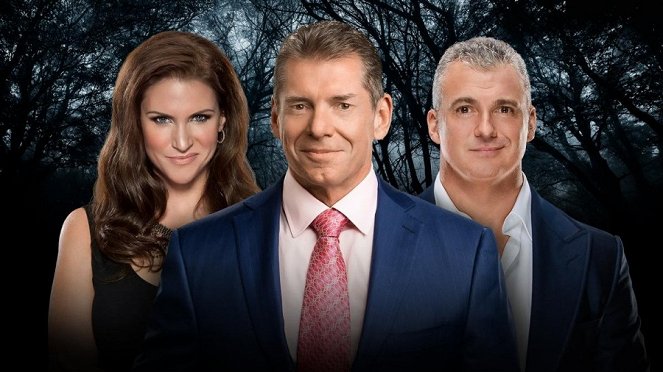 WWE Payback - Werbefoto - Stephanie McMahon, Vince McMahon, Shane McMahon