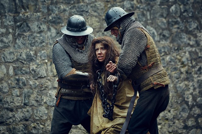 The Hollow Crown - Henry VI Part 1 - Do filme - Sally Hawkins