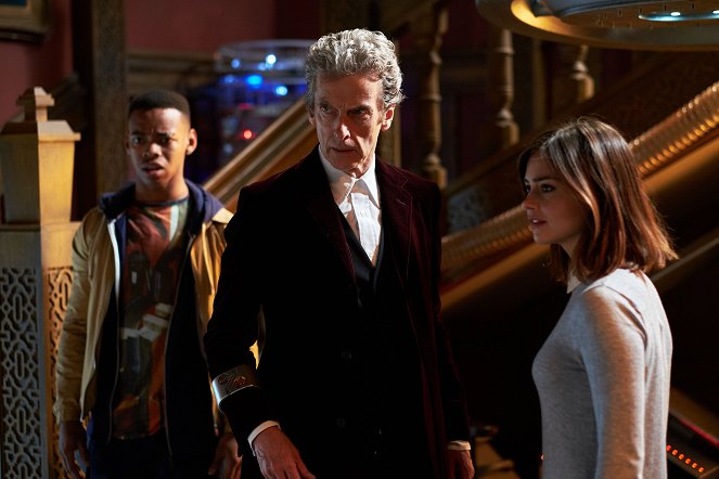 Doktor Who - Oko w oko z krukiem - Z filmu - Joivan Wade, Peter Capaldi, Jenna Coleman