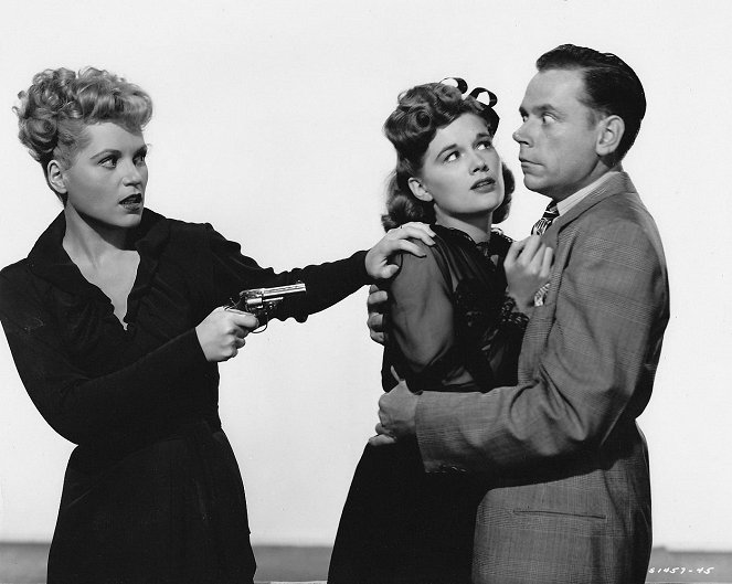 Aatamin kylkiluu - Promokuvat - Judy Holliday, Jean Hagen, Tom Ewell