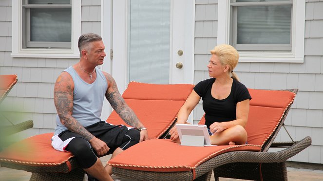 Long Island Medium - Photos