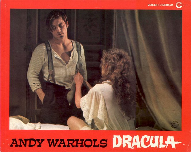 Dracula cerca sangue di vergine... e morì di sete!!! - Mainoskuvat
