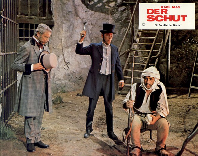 The Yellow One - Lobby Cards - Dieter Borsche, Chris Howland