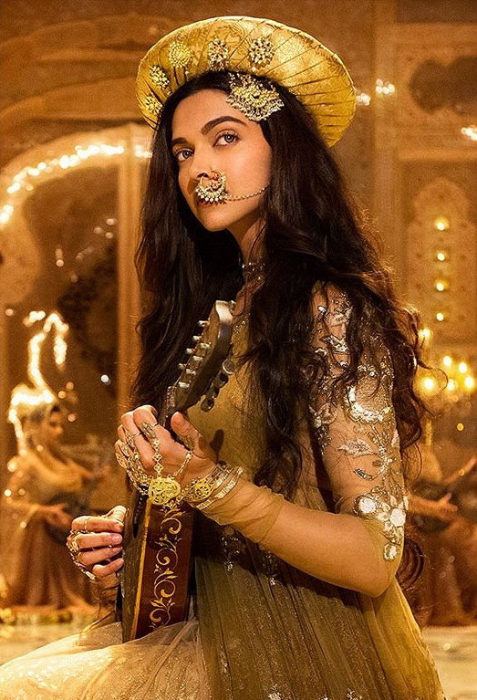 Bajirao Mastani - Film - Deepika Padukone