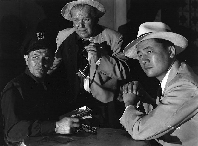 The Breaking Point - Photos - John Garfield, Wallace Ford