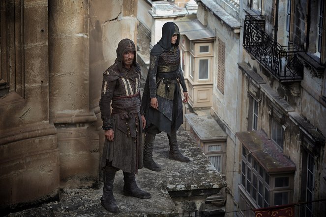 Assassin’s Creed - Filmfotók - Michael Fassbender, Ariane Labed