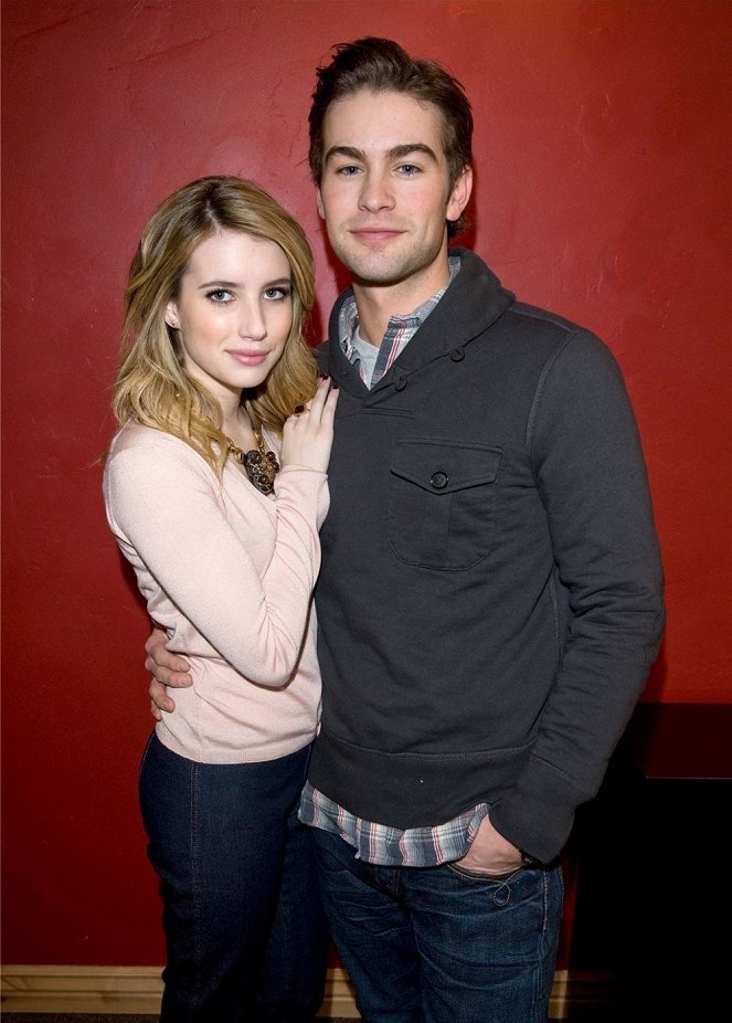 Twelve - Promokuvat - Chace Crawford, Emma Roberts