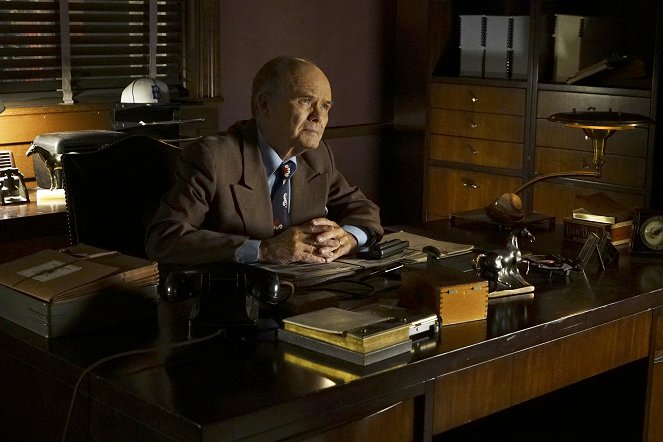 Agent Carter - Season 2 - The Edge of Mystery - Photos - Kurtwood Smith
