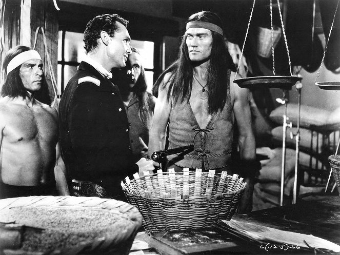Geronimo - Z filmu - Pat Conway, Chuck Connors