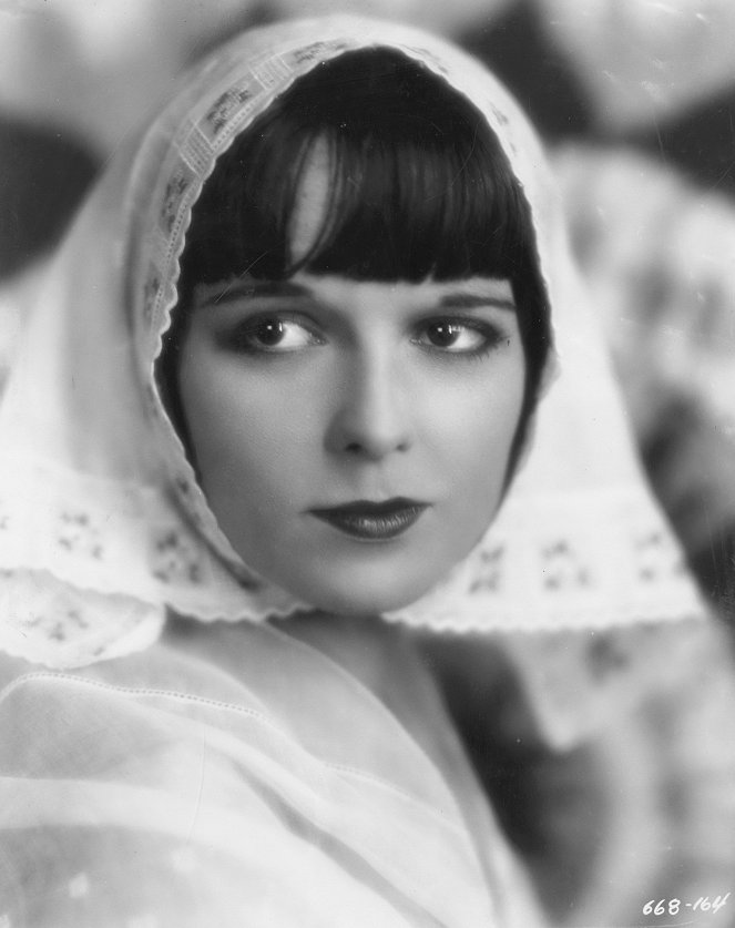 Now We're in the Air - Film - Louise Brooks