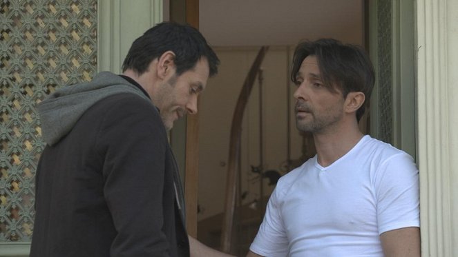 Les Mystères de l'amour - Season 9 - Tel est pris... - Film - Sébastien Roch
