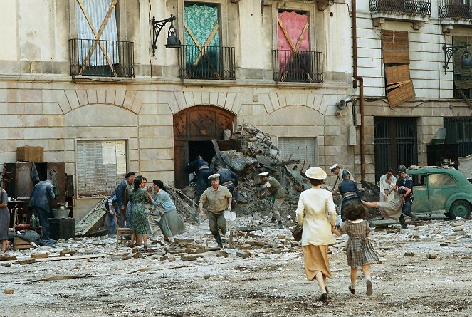 La mujer del anarquista - De la película