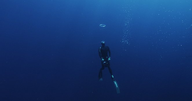 L'odyssée des monstres marins (Swimming with Legends) - Do filme