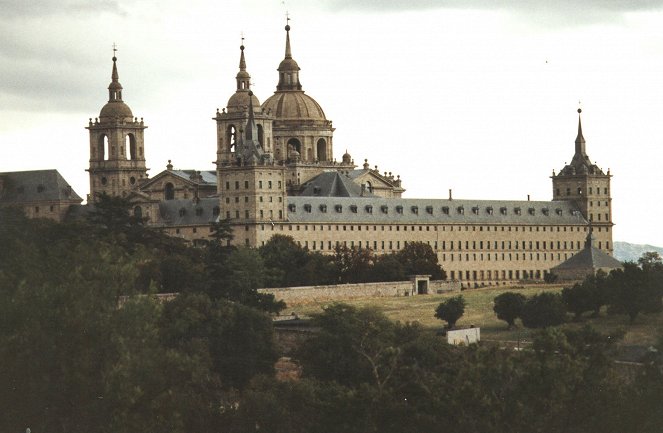 El Escorial - Kuvat elokuvasta