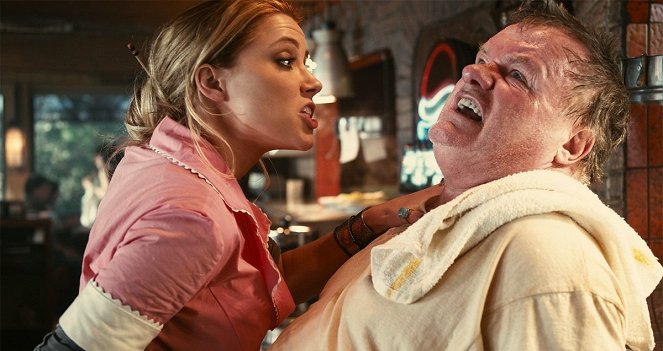 Féktelen harag - Filmfotók - Amber Heard, Jack McGee