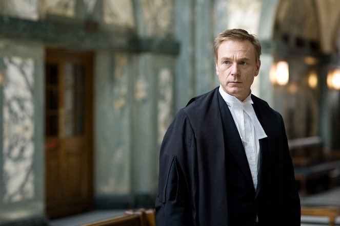 Law & Order: UK - Season 1 - Monster - Filmfotos - Ben Daniels