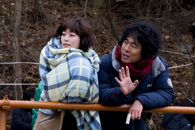 Ashamed - Dreharbeiten - Hyo-jin Kim, Soo-hyeon Kim