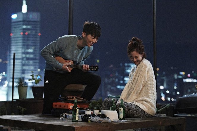 Tikkeulmoa romaenseu - Film - Joong-ki Song, Ye-seul Han