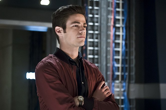 The Flash - The Race of His Life - Photos - Grant Gustin