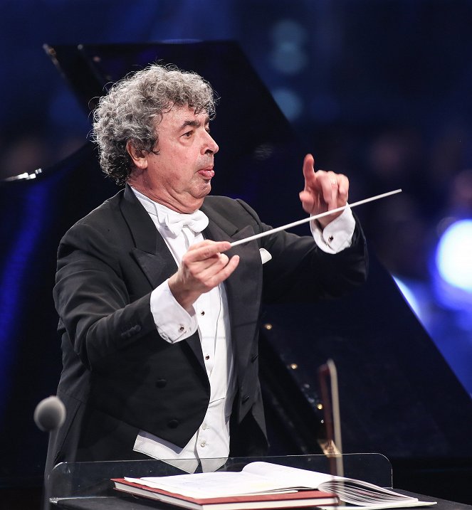 Sommernachtskonzert Schönbrunn 2016 - Photos - Semyon Bychkov