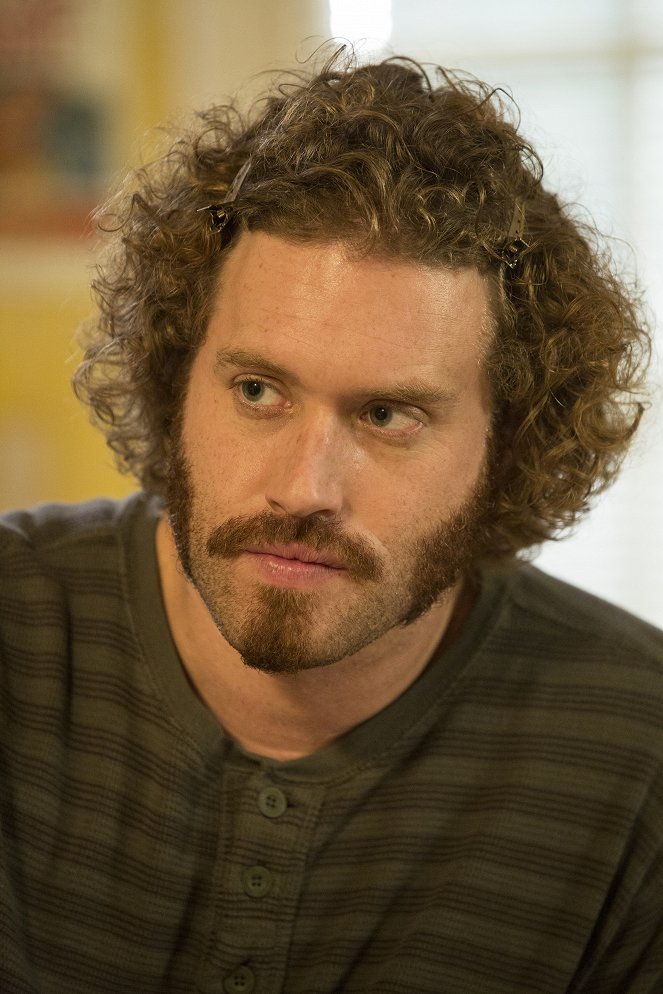 Silicon Valley - The Empty Chair - Photos - T.J. Miller