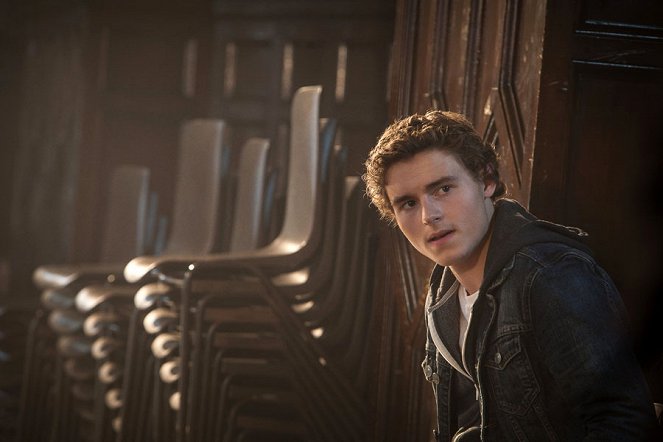 Robot Overlords - Z filmu - Callan McAuliffe