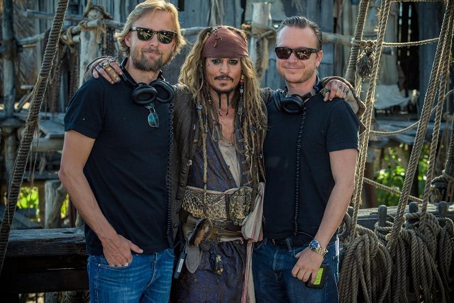 Piráti z Karibiku: Salazarova pomsta - Z natáčení - Joachim Rønning, Johnny Depp, Espen Sandberg
