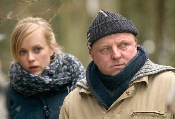 Tatort - Season 37 - Das zweite Gesicht - Film - Friederike Kempter, Axel Prahl