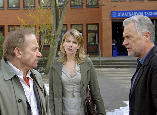 Tatort - Season 37 - Schattenspiel - Filmfotos - Tilo Prückner, Ursula Karven, Robert Atzorn