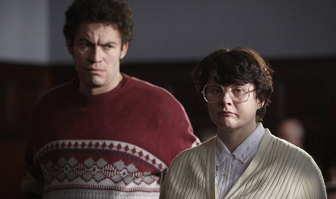 Appropriate Adult - De la película - Dominic West, Monica Dolan