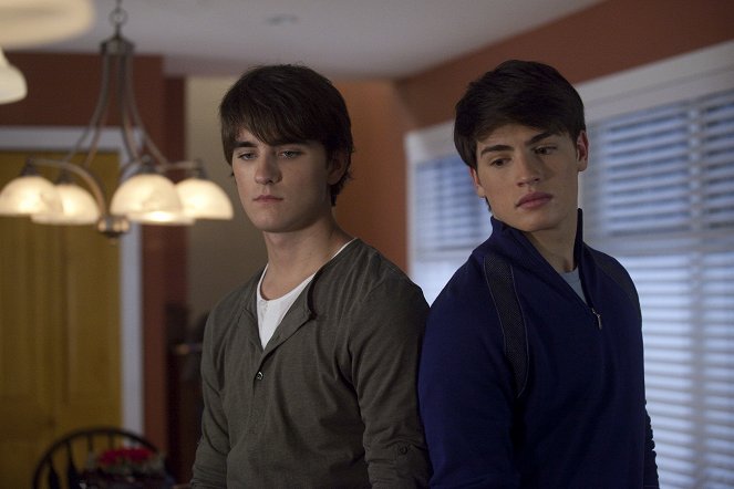 R.L. Stine's the Haunting Hour: The Series - The Perfect Brother - Photos