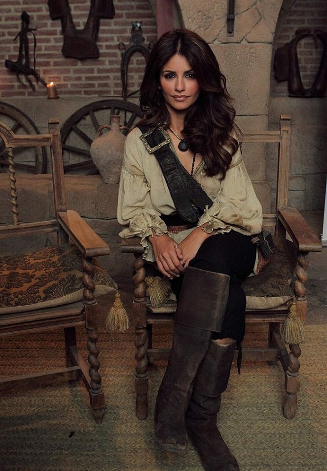 Pirates of the Caribbean: On Stranger Tides - Promo - Penélope Cruz