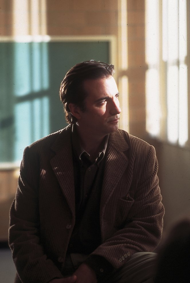 The Unsaid - Do filme - Andy Garcia