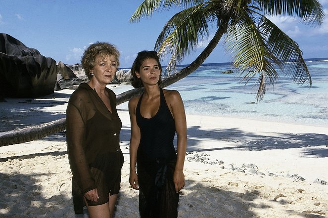 Das Traumschiff - Seychellen - De filmes - Gila von Weitershausen, Katja Woywood