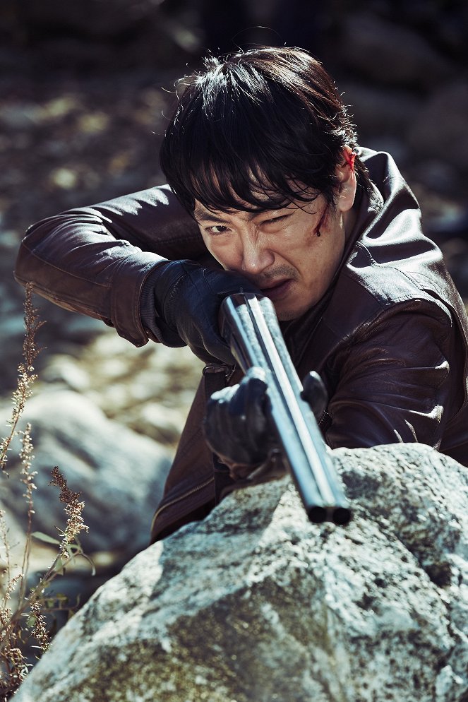 The Hunt - Photos - Jin-woong Cho