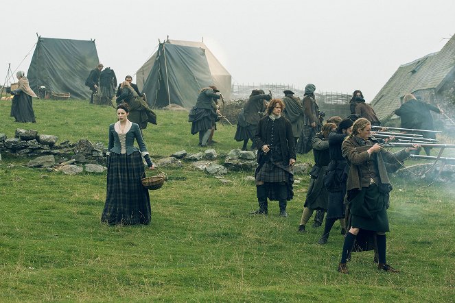 Outlander - Az idegen - Készen Állok - Filmfotók - Caitríona Balfe, Sam Heughan
